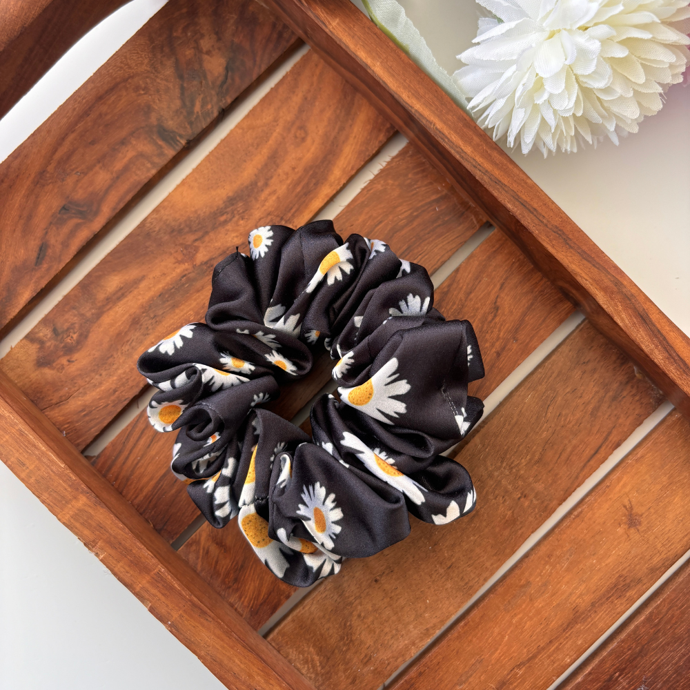 Midnight Daisy Scrunchie