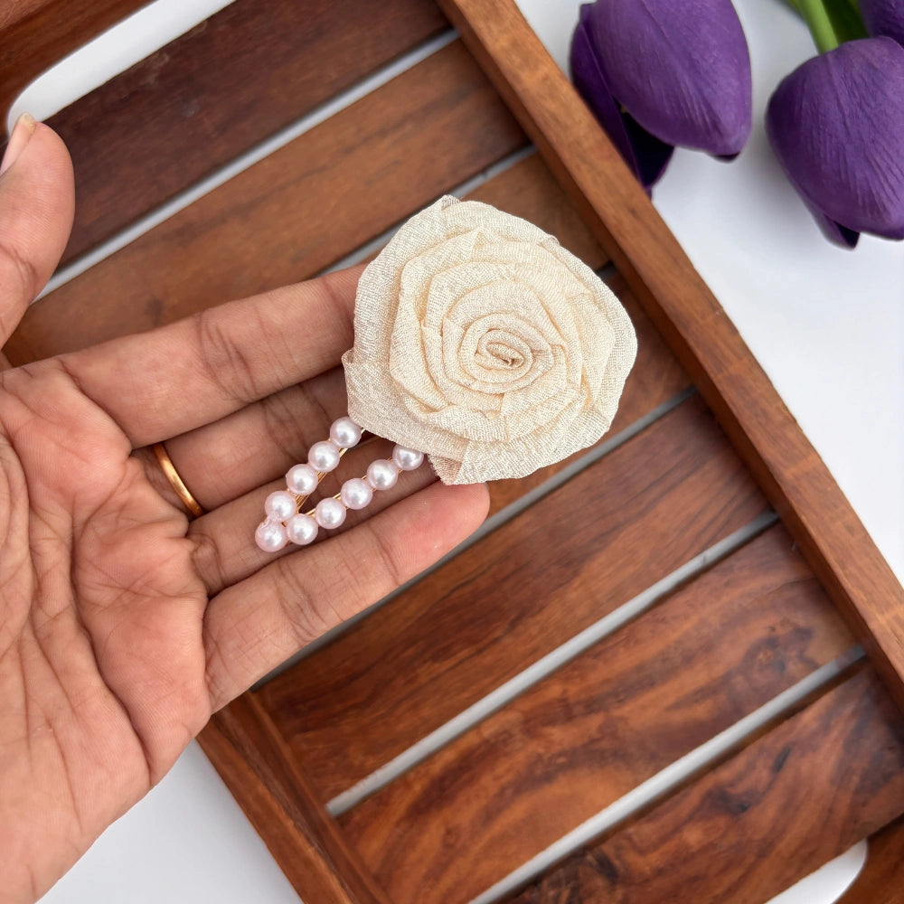 Cute Rose Pearl Alligator Clip
