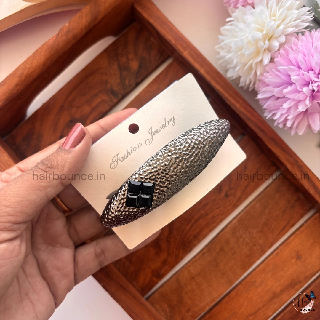 Luxe Textured Snap Clip