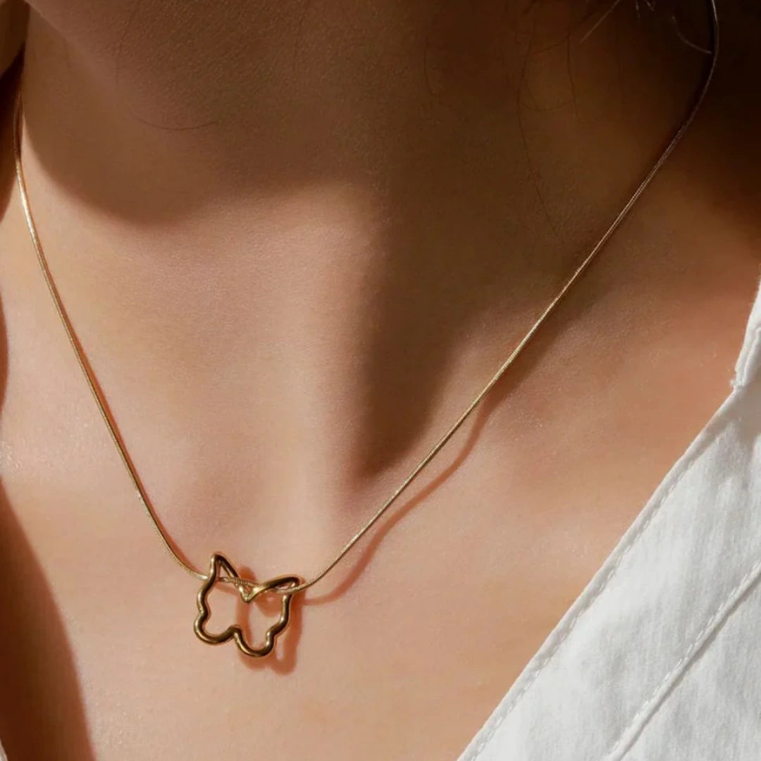 Kitty Outline Pendant Necklace