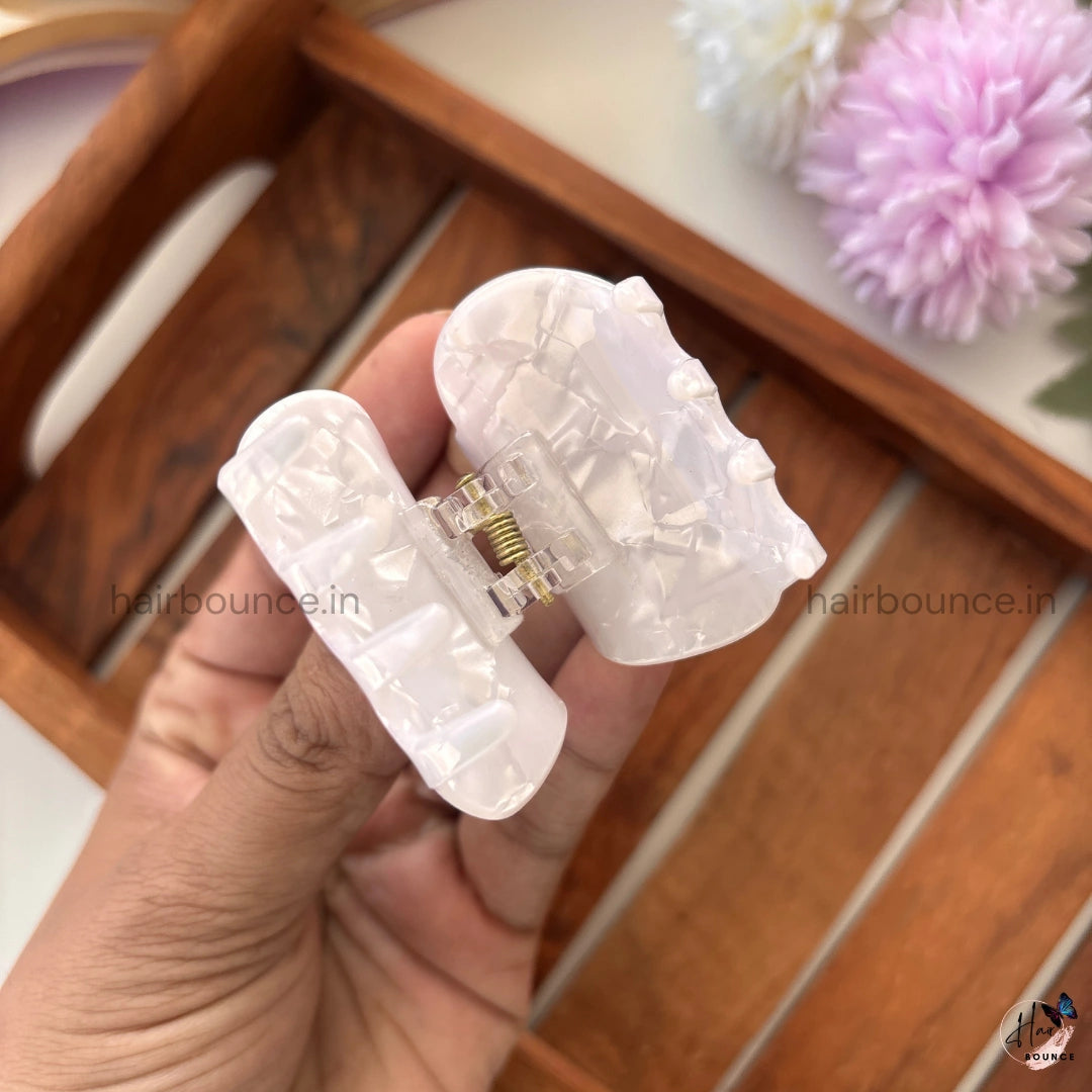 Smiley Cloud Hair Claw - Medium