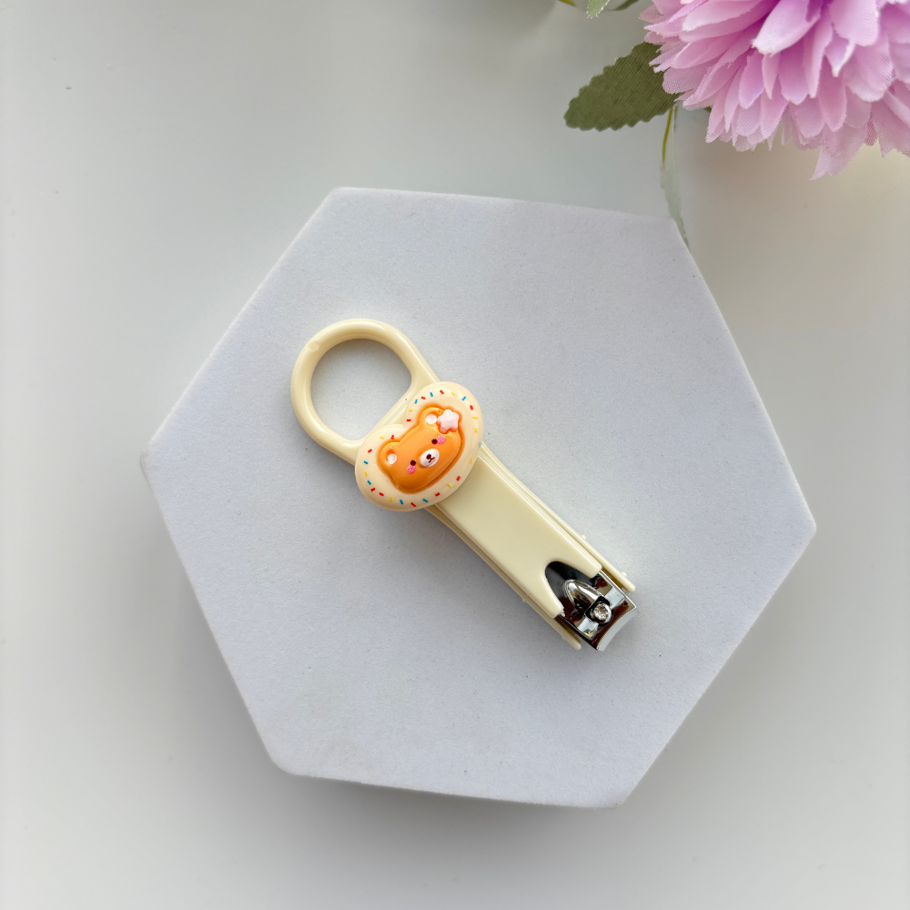 Nude Bear Charm Nail Cutter