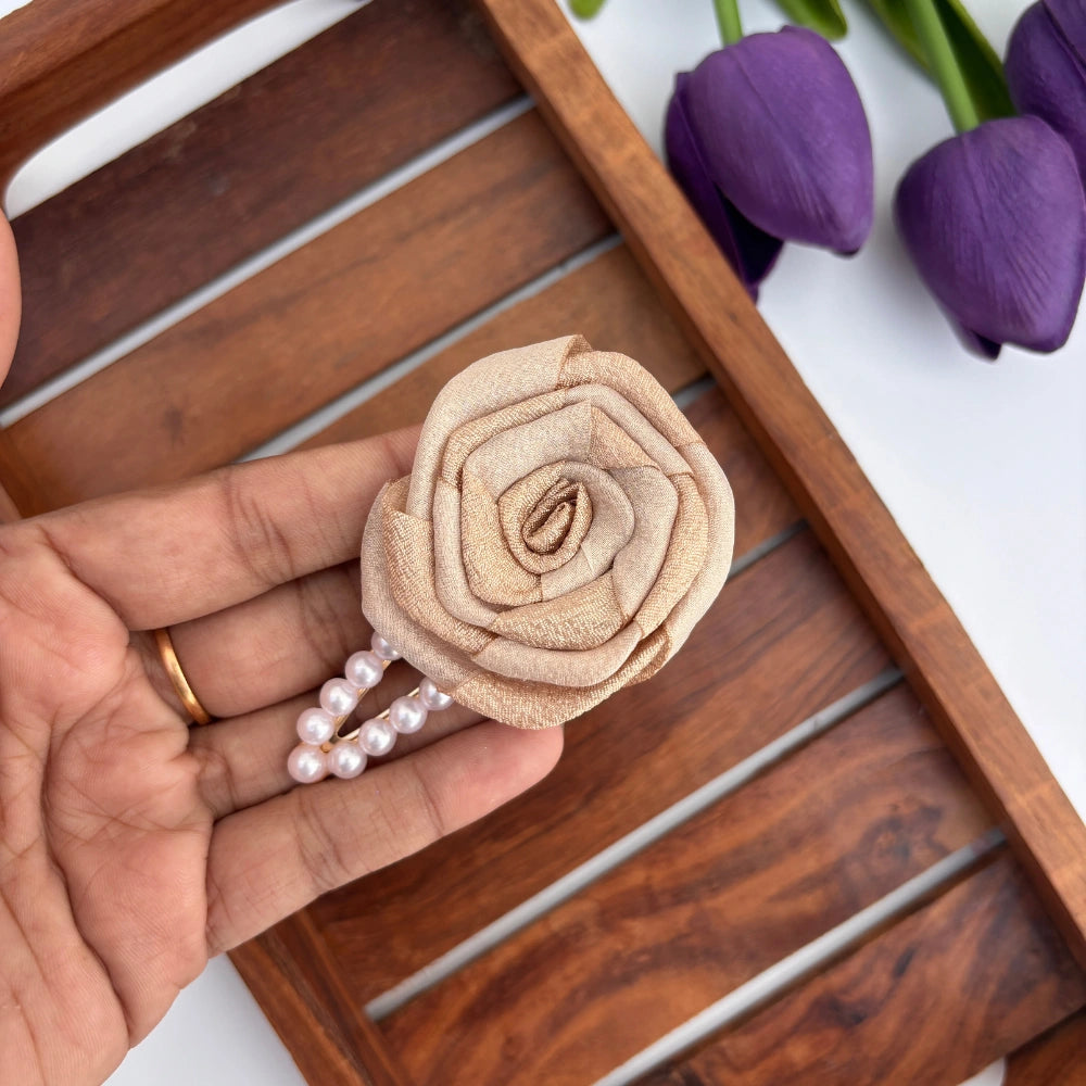 Cute Rose Pearl Alligator Clip