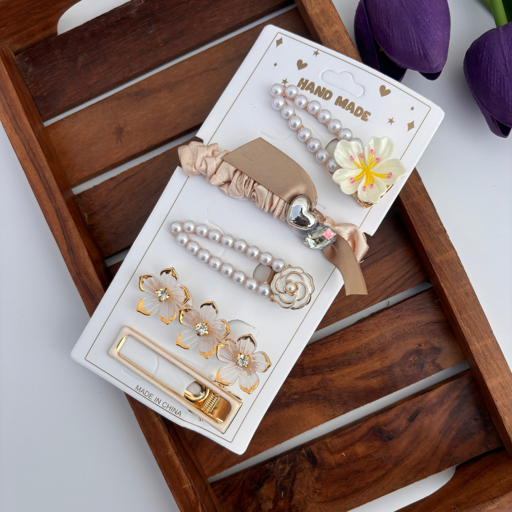 Golden Bloom Hair Set  – 1 Scrunchie & 4 Clips