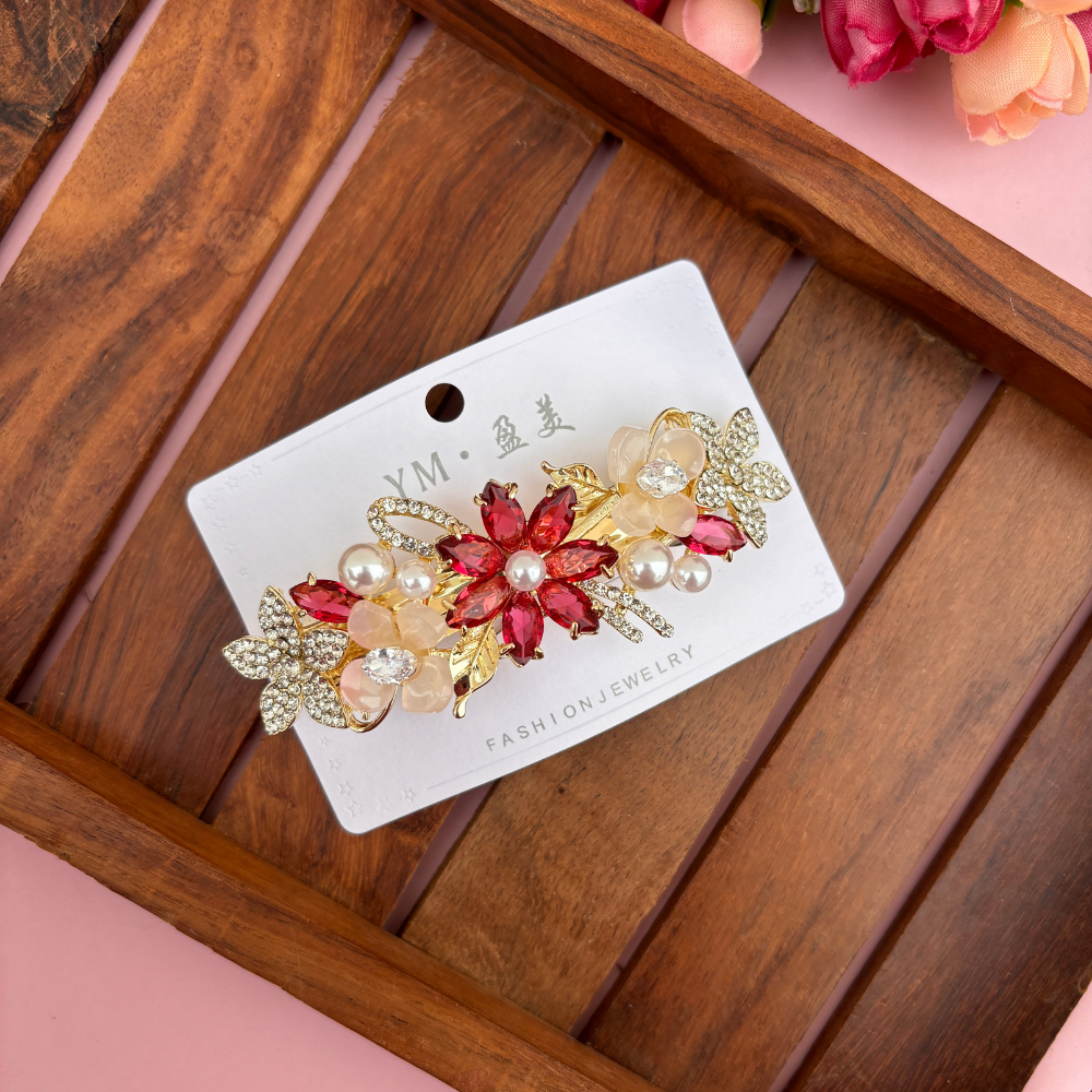 Premium Crystal Lilly Flower Center Clip