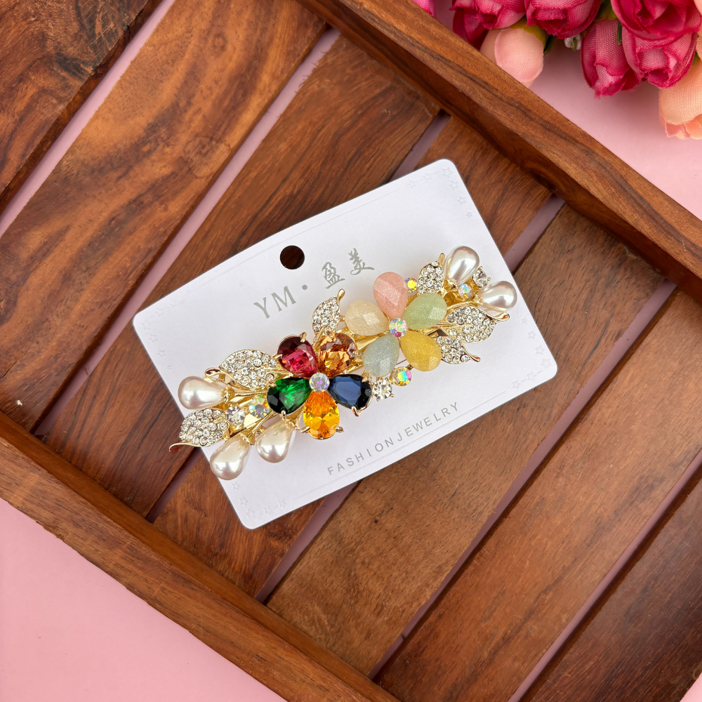 Premium Double Flower Pearl Center Clip