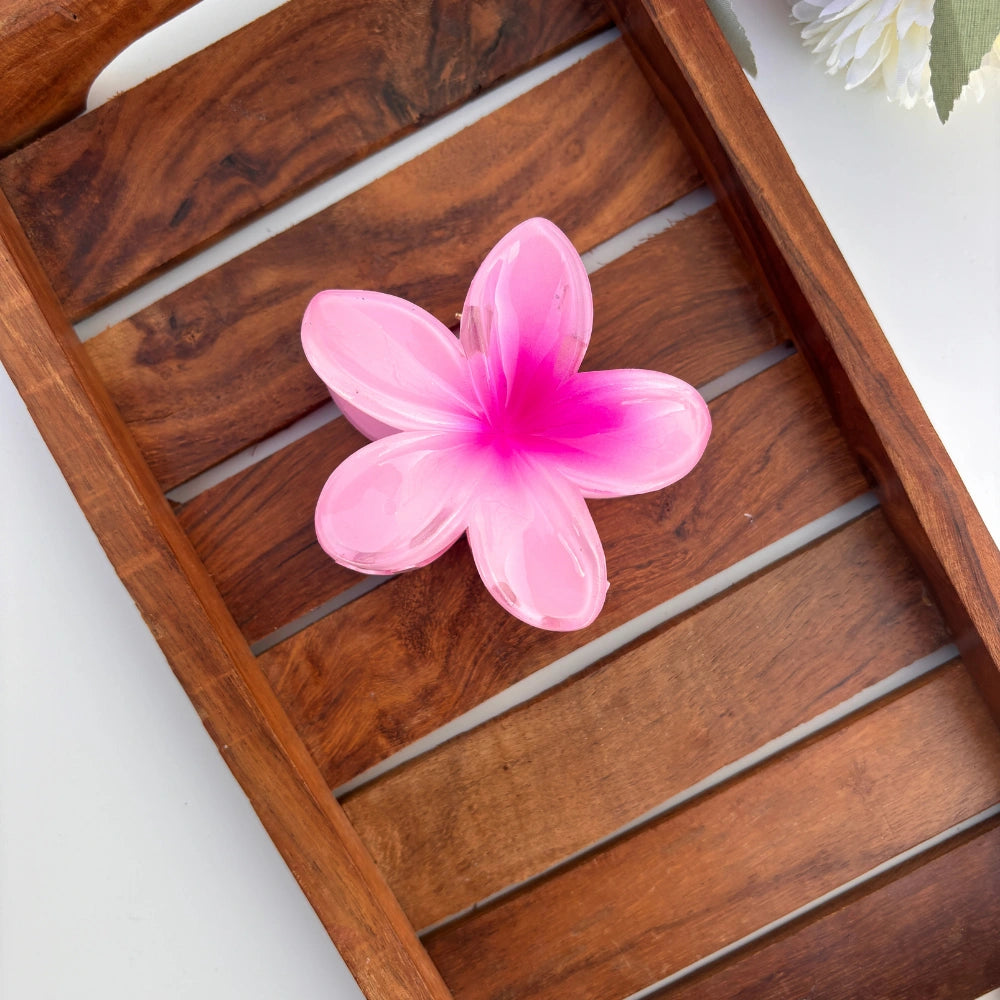 Glossy Plumeria Hair Claw - Large