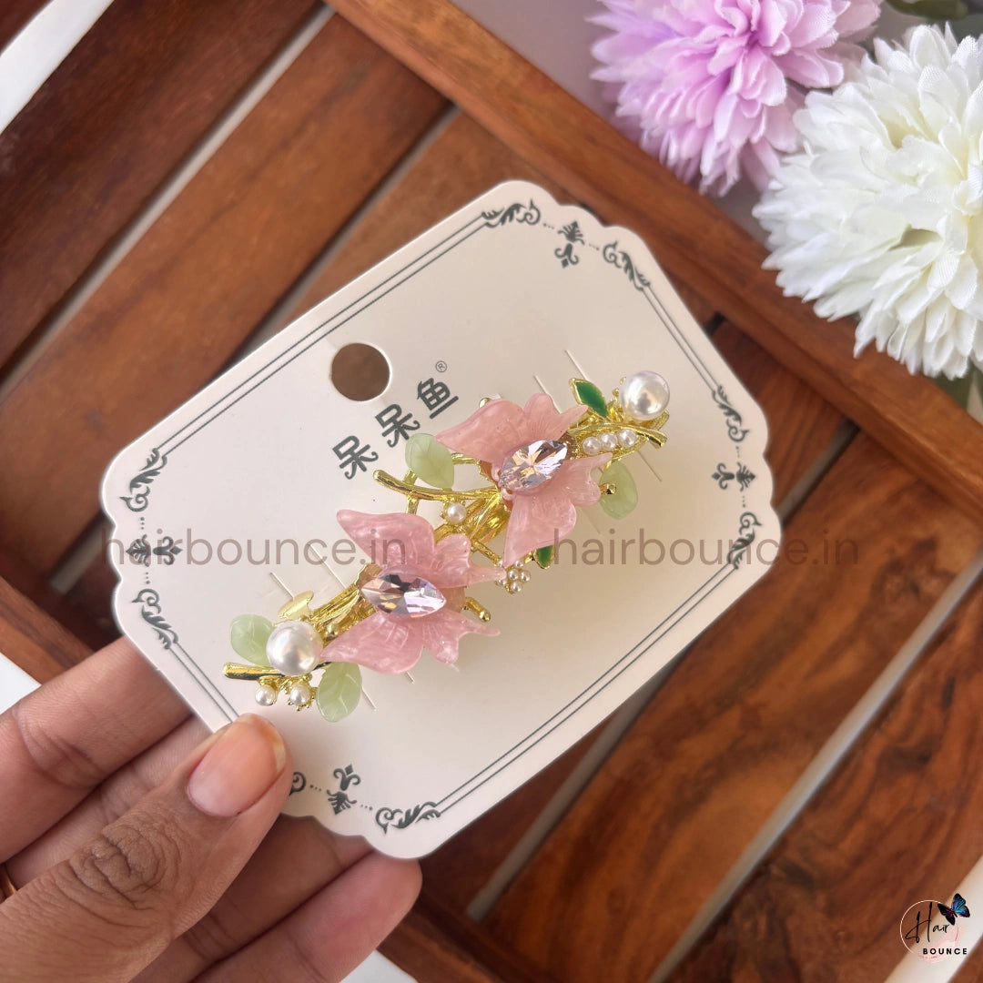 Princess Crystal Floral Hair Clip – Premium Center Hair Barrette