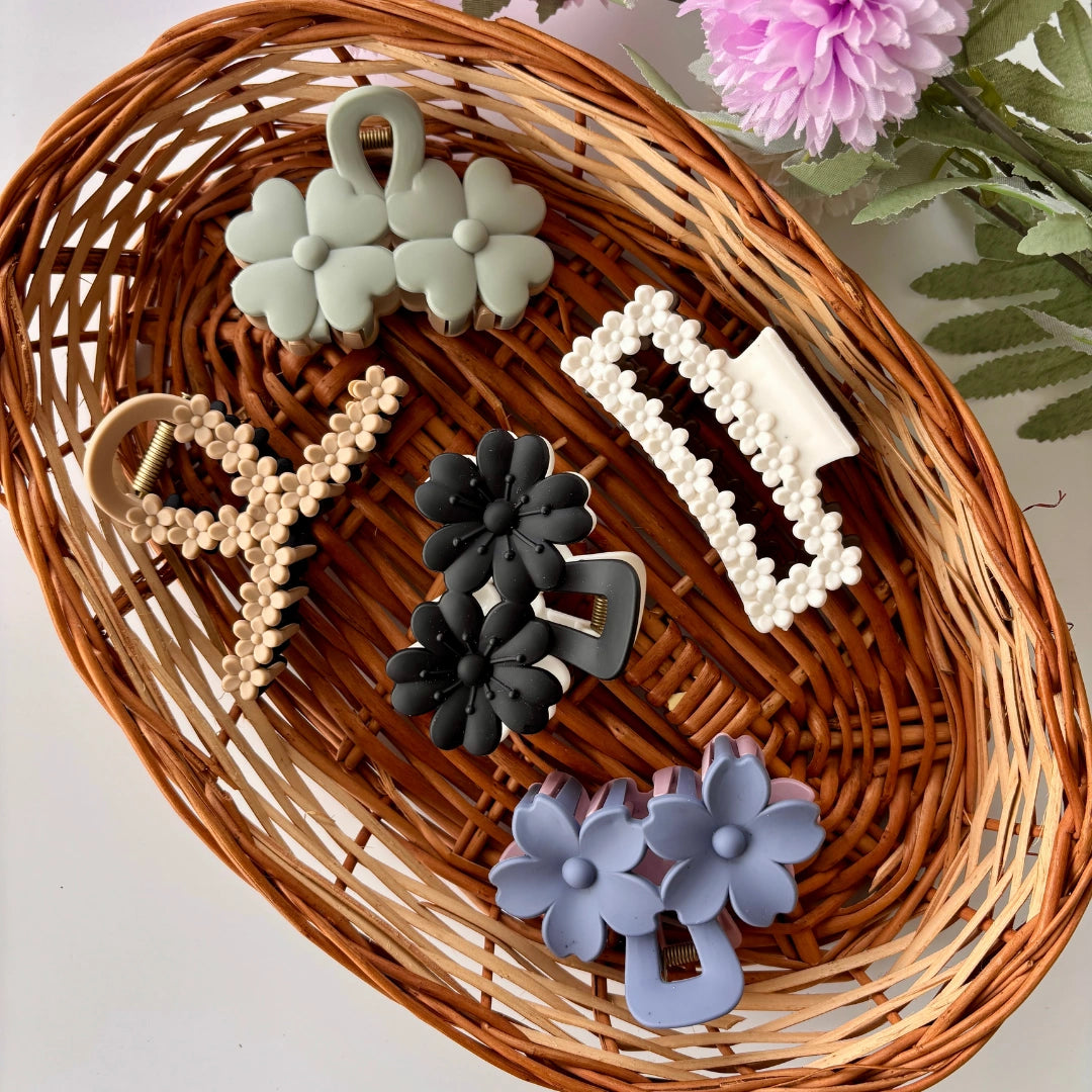 🌼 Daisy Charm Hamper 🌼 - Assorted Colours