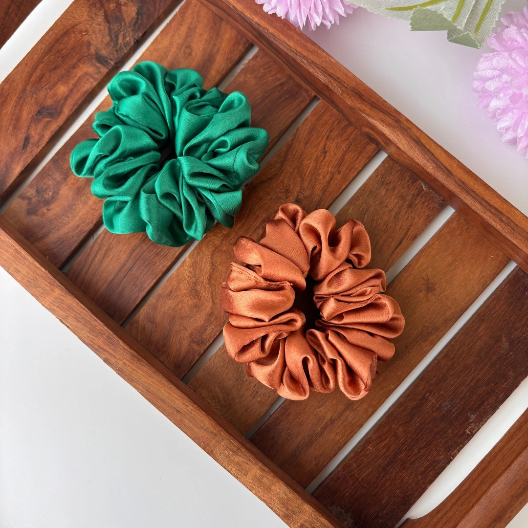 Glossy Ruffle Mini Scrunchies