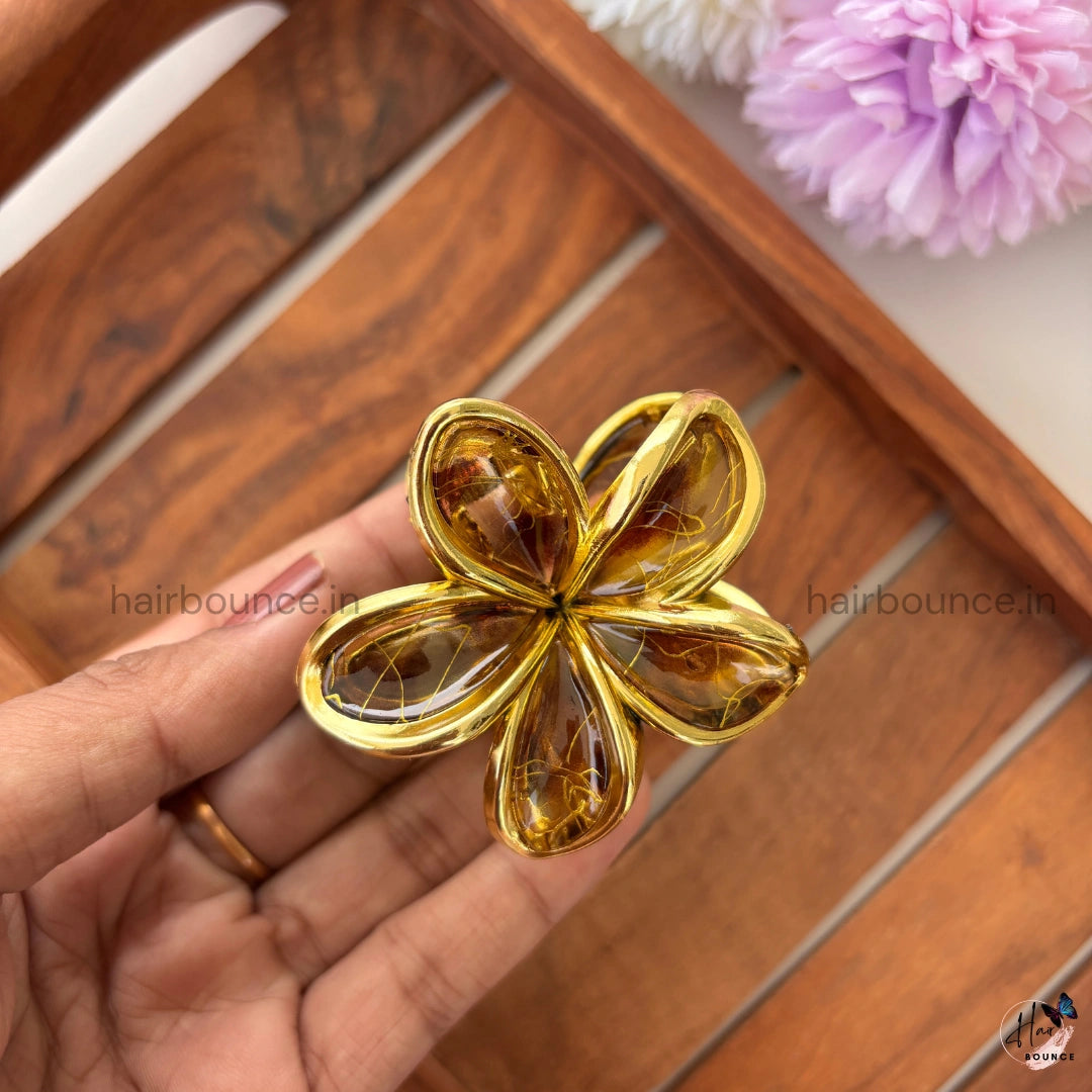 Golden Crystal Bloom Hair Claw – Medium
