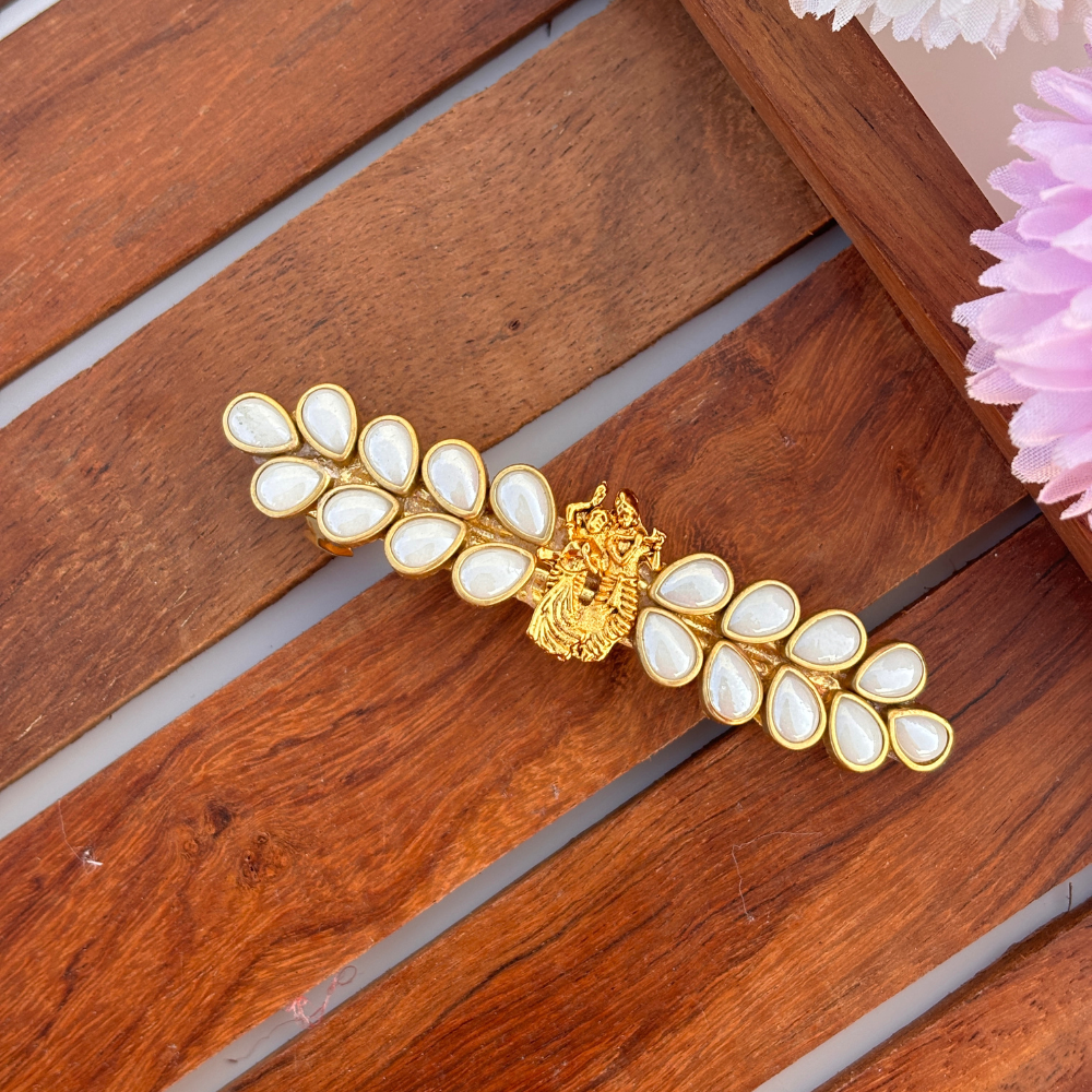 Radha Krishna Pearl Leaf Clip