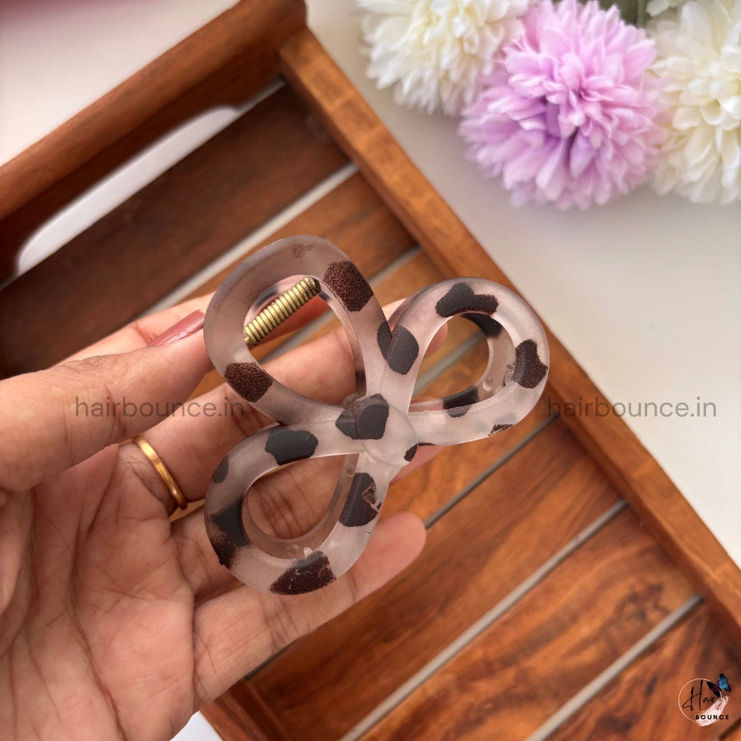 Leopard Loop Matte Bow Hair Claw – Large