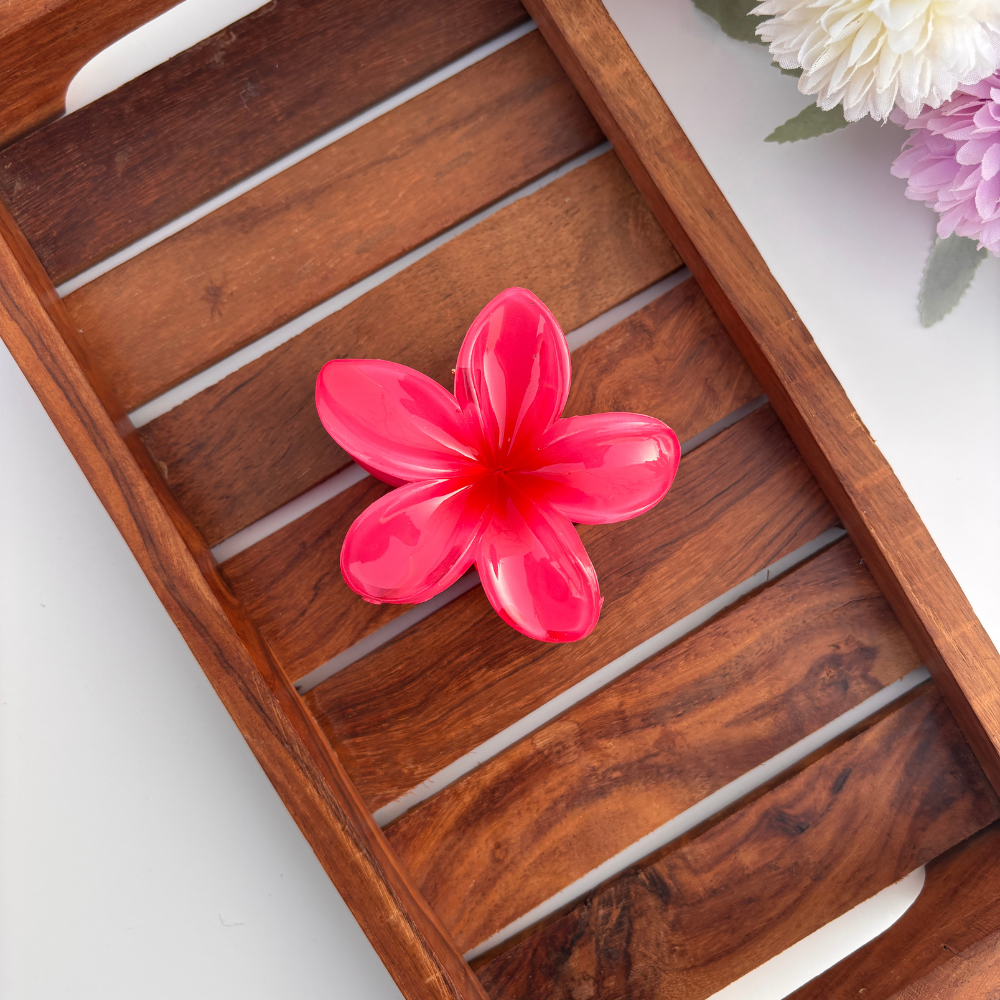 Island Aura Flower Hair Claw – Large