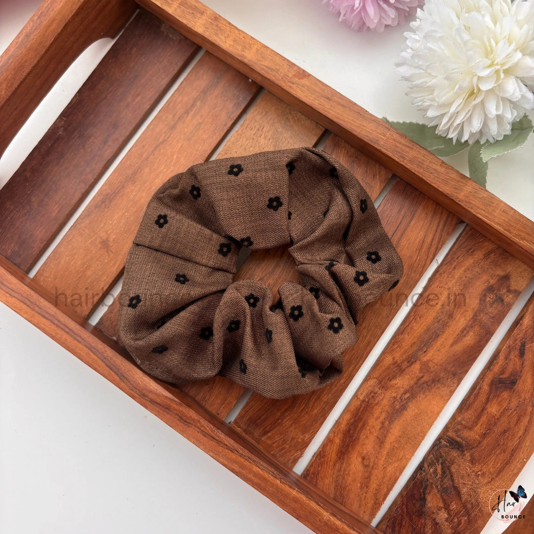 Vintage Bloom Fabric Scrunchie – Regular