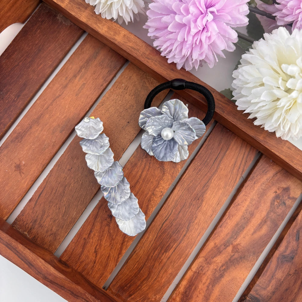 ❄️ Silver Elegance Pearl Petal Set – 2 pcs