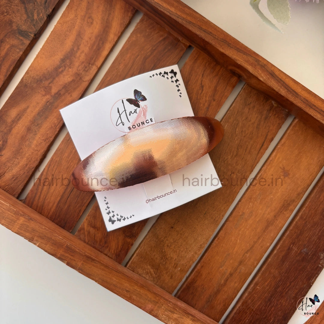 Ombre Luxe Ribbed Metallic Oval Barrette – Signature Glow Collection