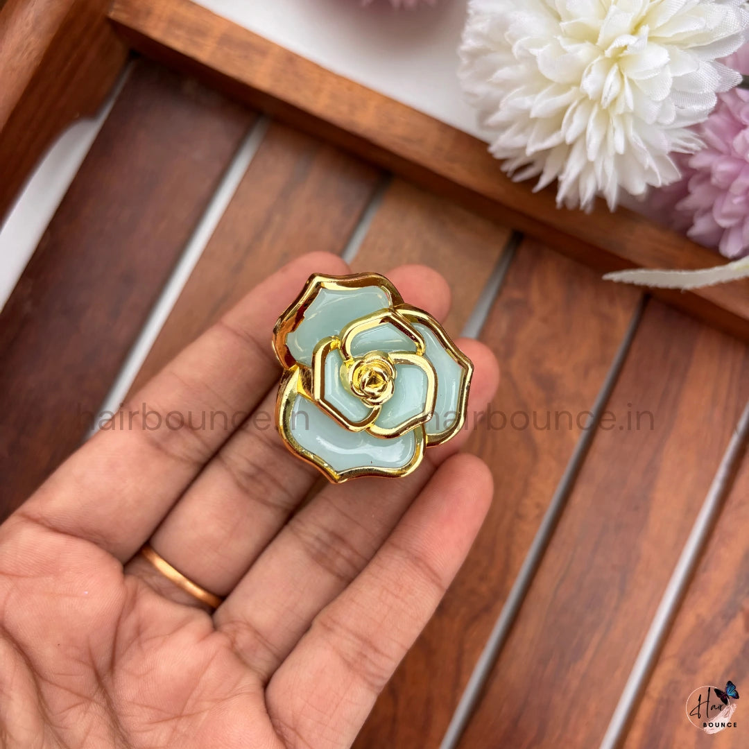 Golden Bloom Rose Hair Claw – Small