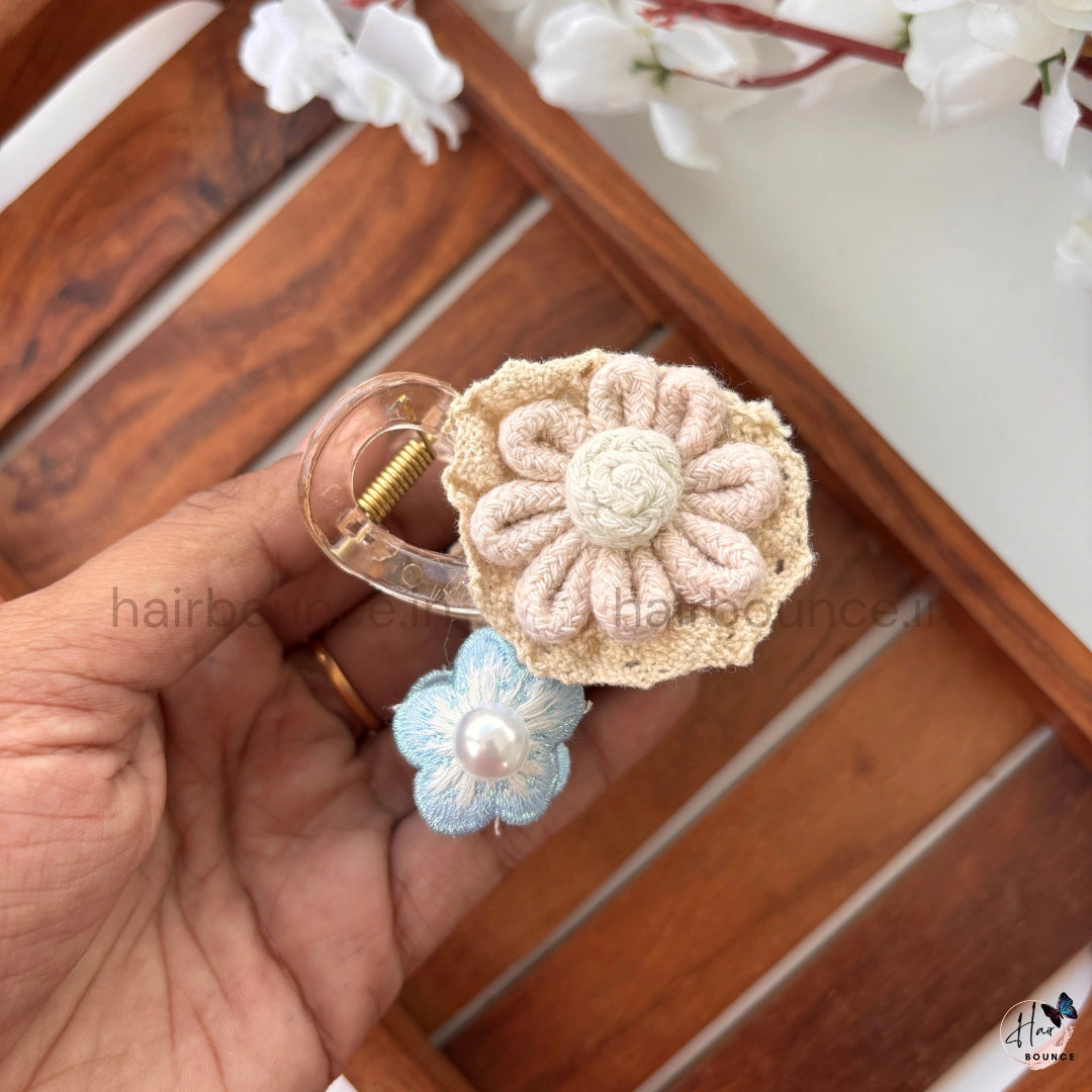 Handmade Crochet Flower Hair Claw – Medium