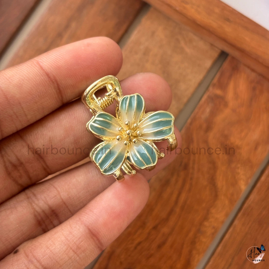 Aurora Daisy Premium Metal Hair Claw - Small