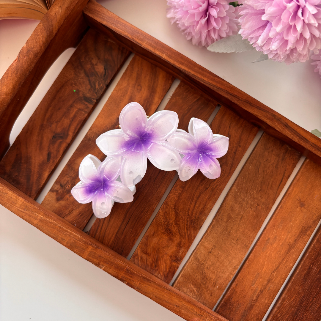 Shinny Triple Flower Lilly Hair Claw - Large