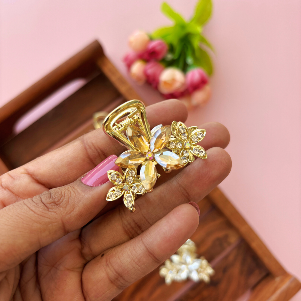 Lilly Metal Hair Claw - Medium