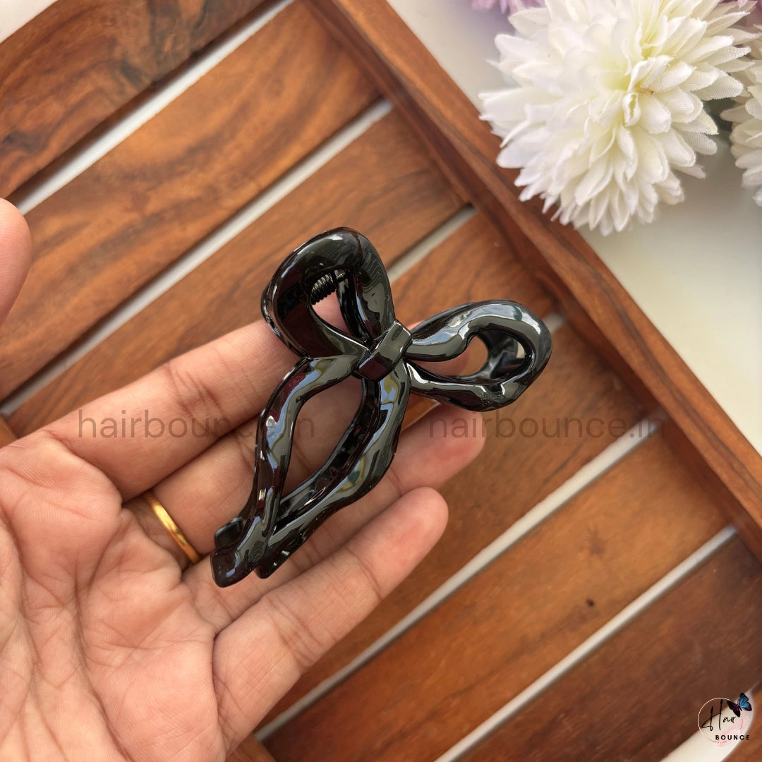 Glossy Ribbon Bow Hair Claw – Medium