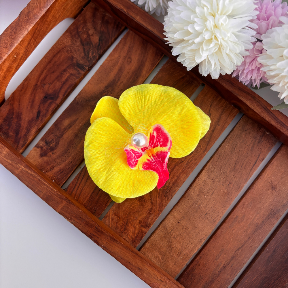 Orchid Pearl Hair Clip