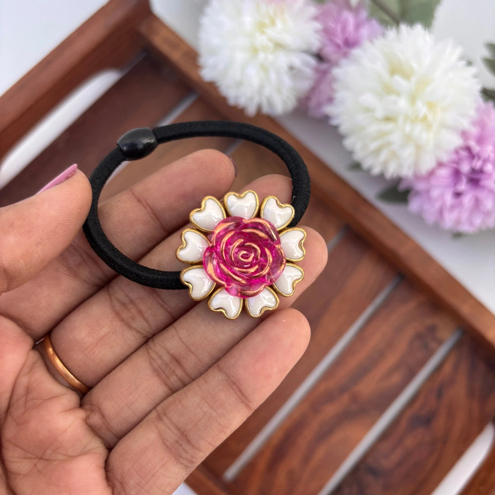 Rosé Charm Hair Tie