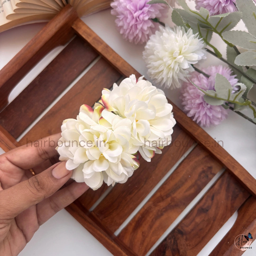 Soft Bloom Twin Peony Clip - Large