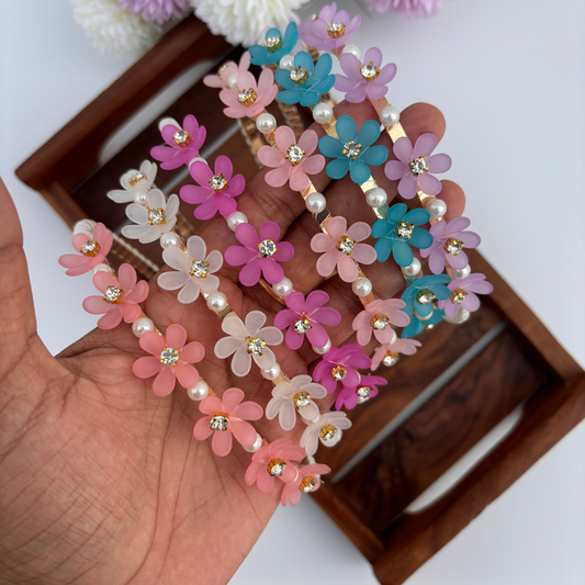 Frosted Daisy Pearl Hairband