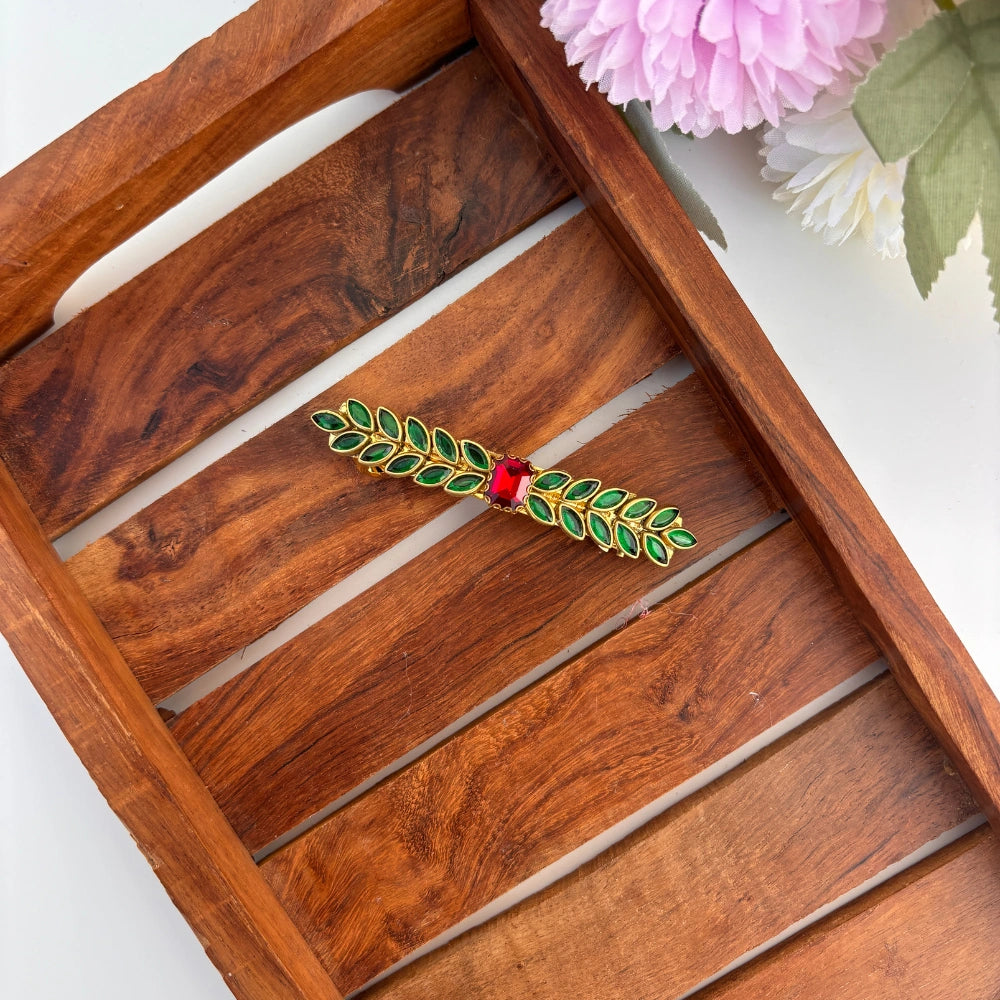 Royal Fern Center Clip