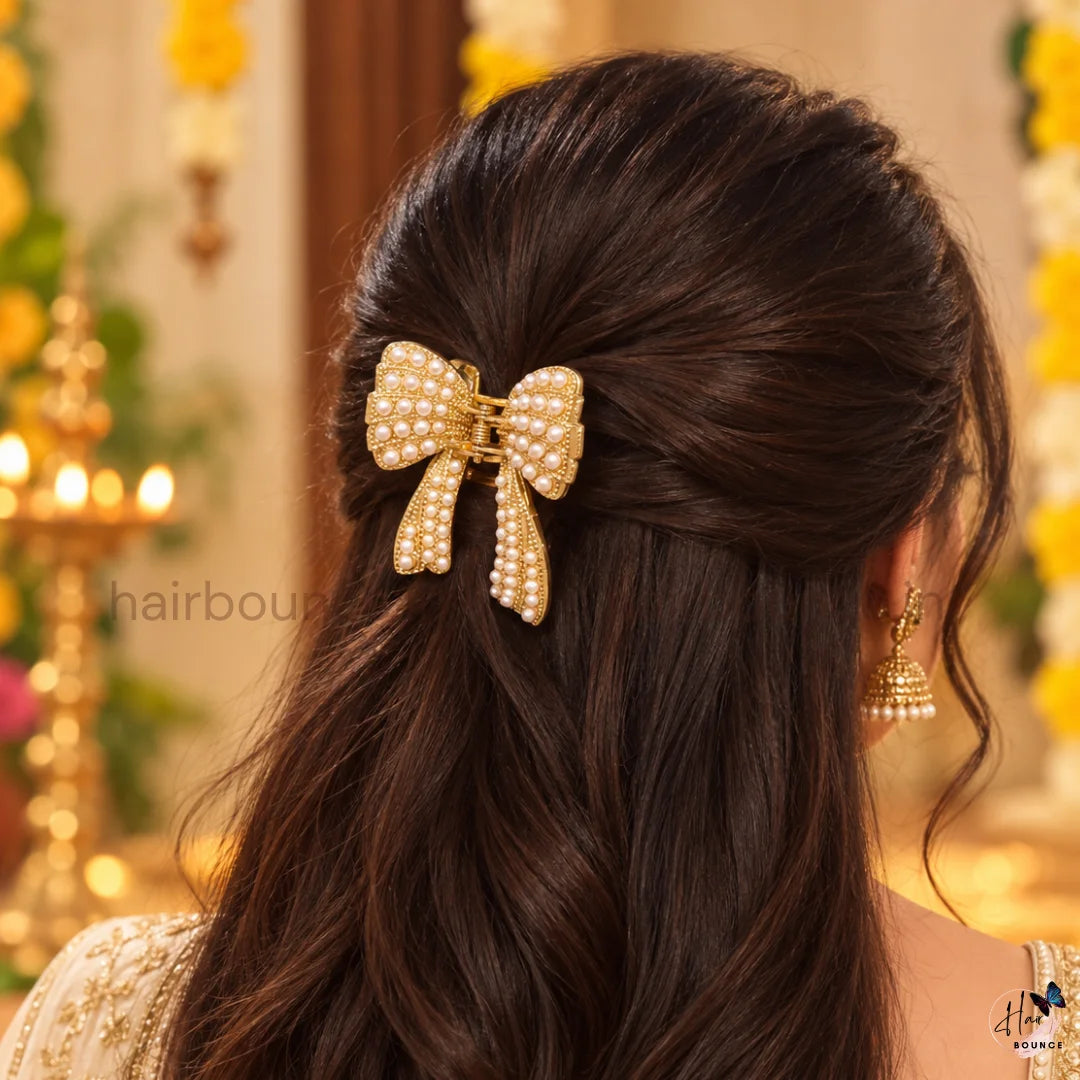Pearl Bow Metal Hair Claw – Medium