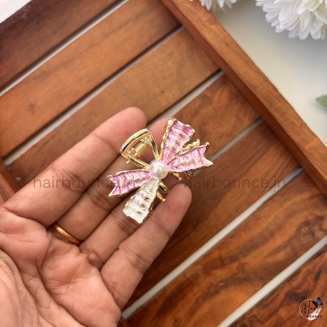 Pearl Ribbon Luxe Hair Claw – Medium