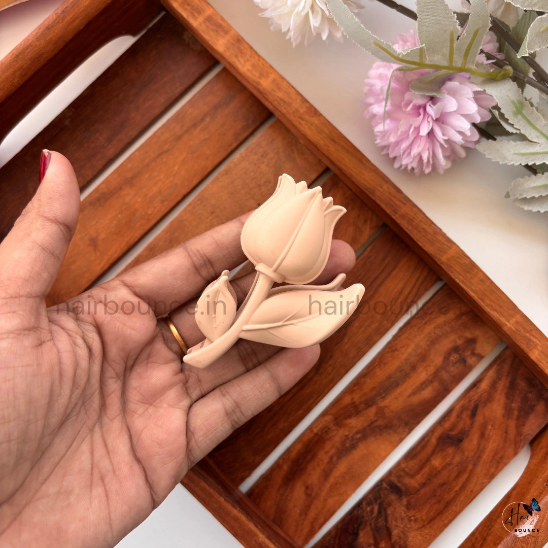 Matte Tulip Hair Claw – Medium