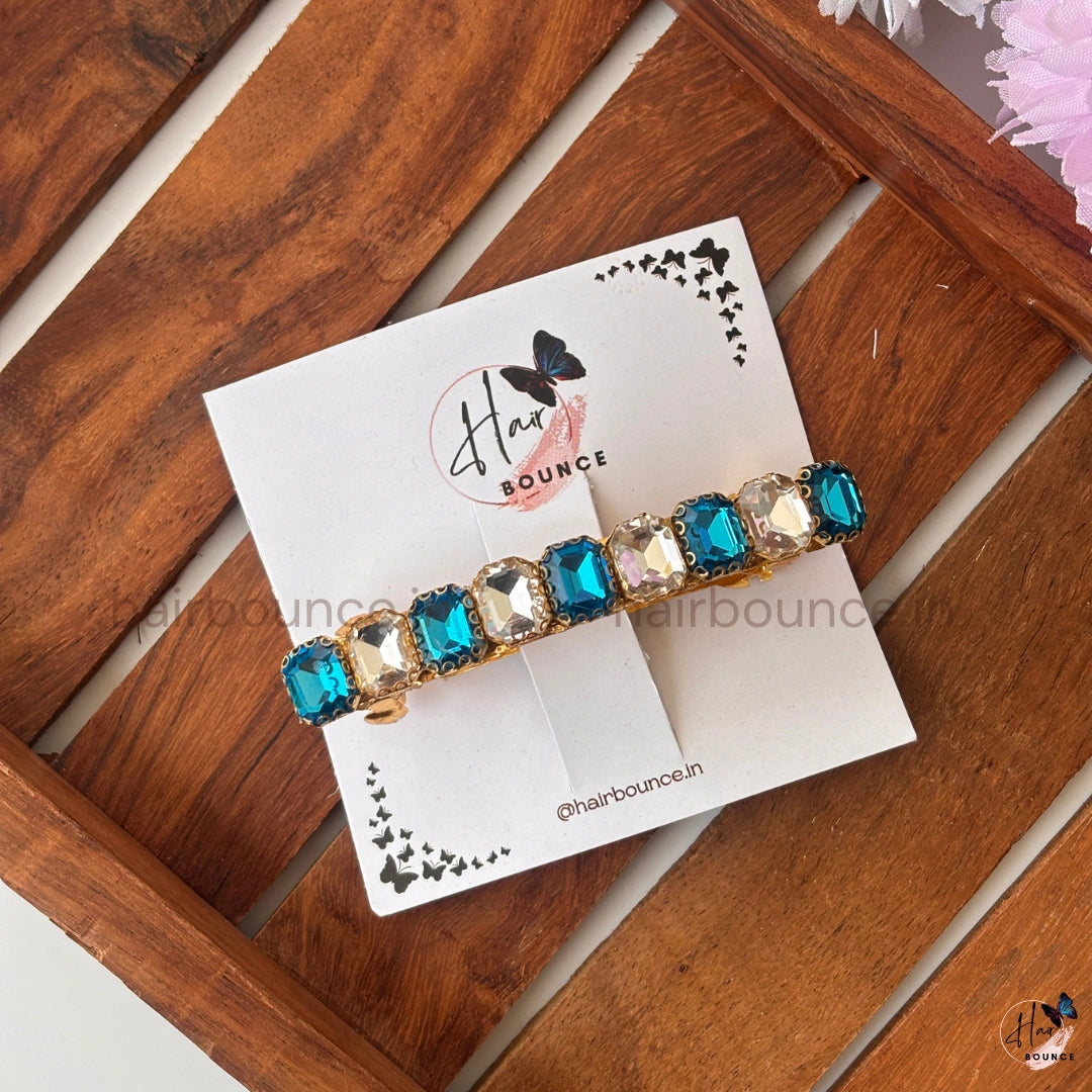Elite Aura Kundan Center Hair Clip – Sky Blue & Crystal White