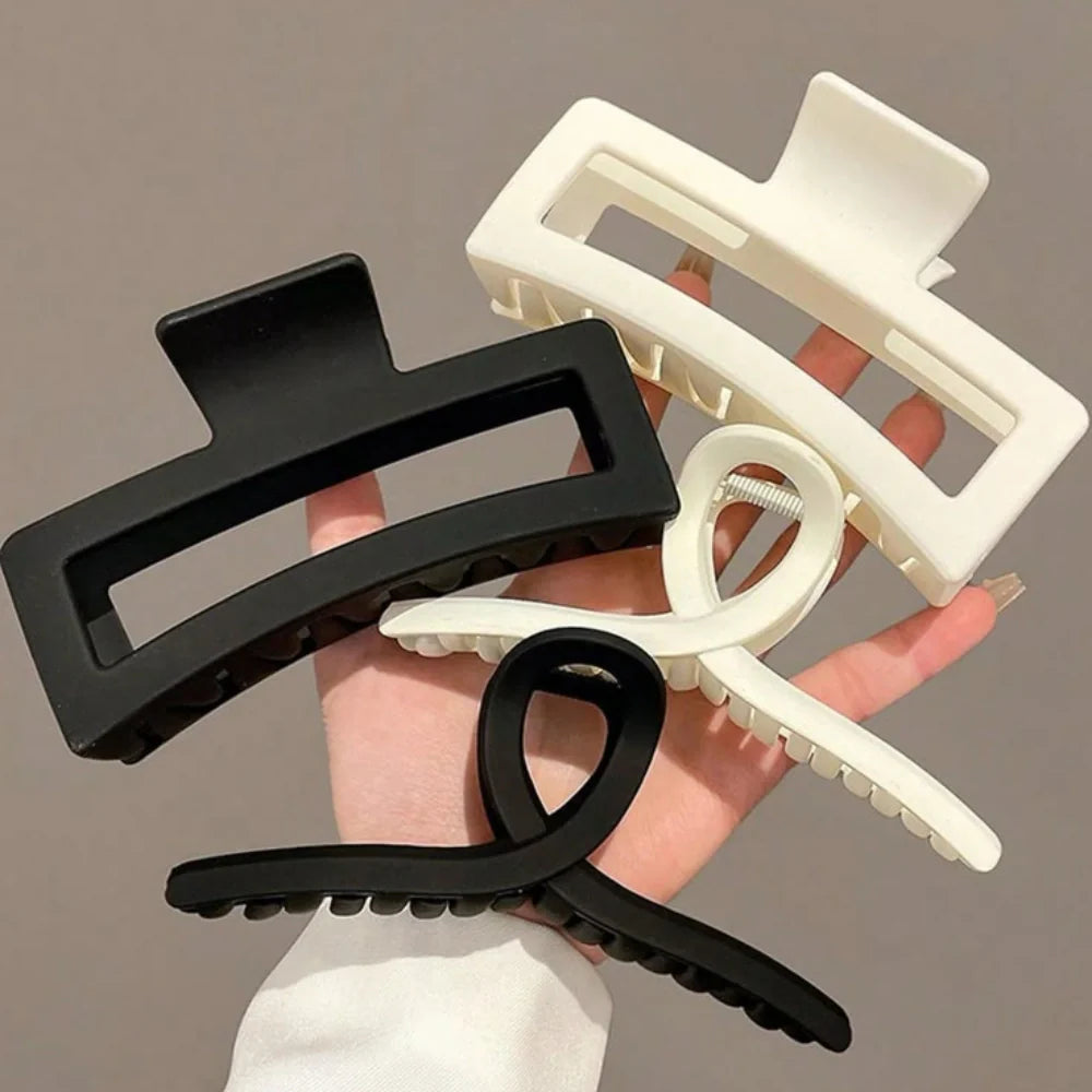 Best hair clips and claws for reasonable prices with top quality materials
