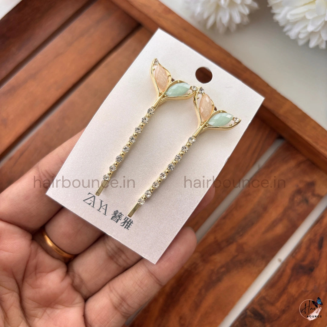 Elegant Leaf Crystal Hair Pins – Gold Rhinestone Leaf Hair Clips (Set of 2)