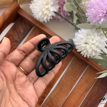 Open Wing Hair Claw – Medium