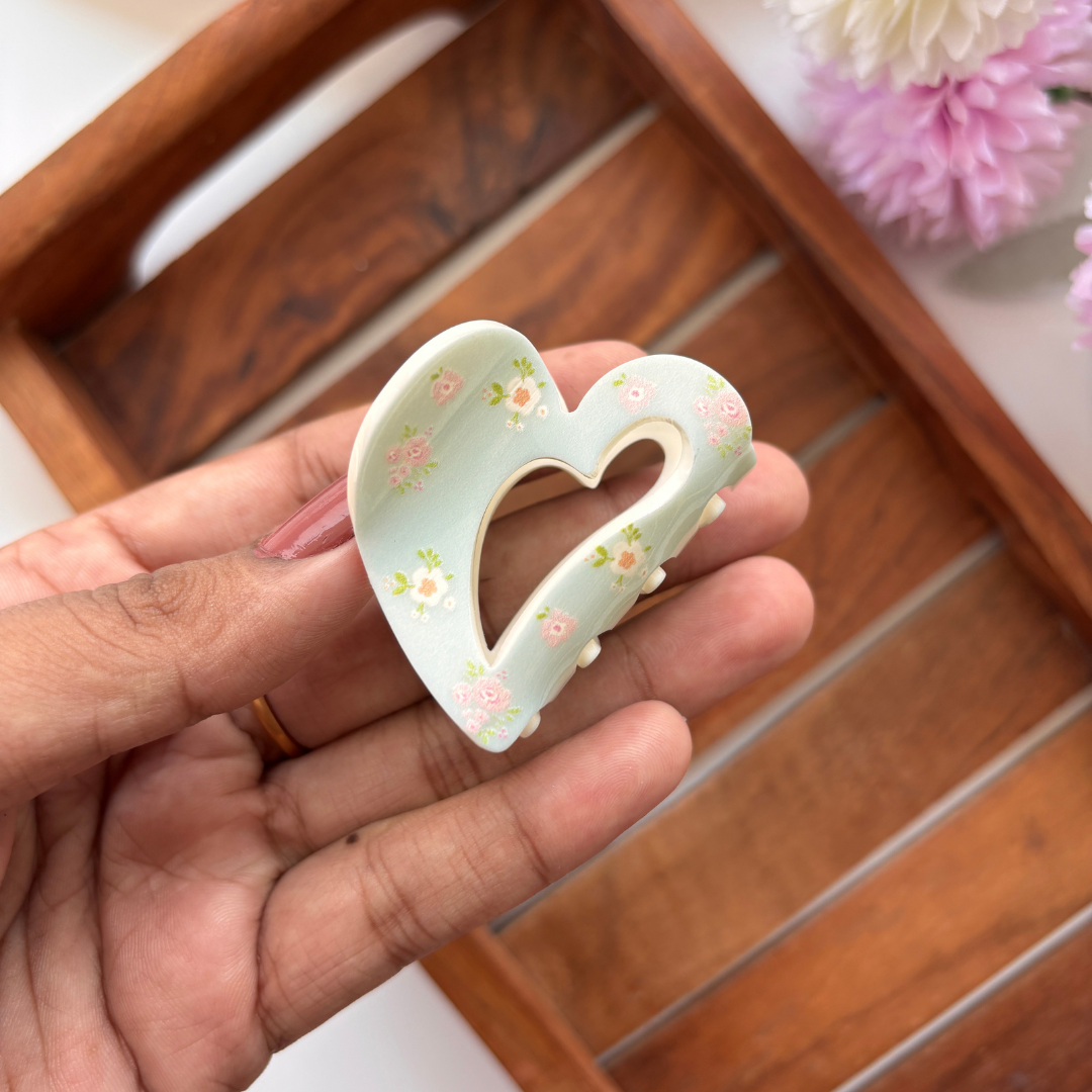 Pastel Heart Pattern Hair Claw - Medium
