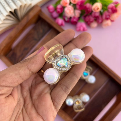 Shinny Heart Pearl Hair Claw - Medium