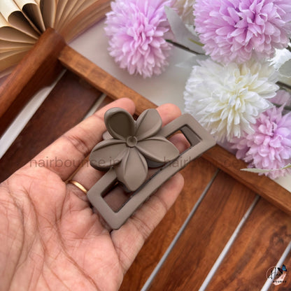Plumeria Bloom Hair Claw for Women – Medium