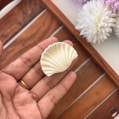 Pastel Seashell Hair Claw – Small