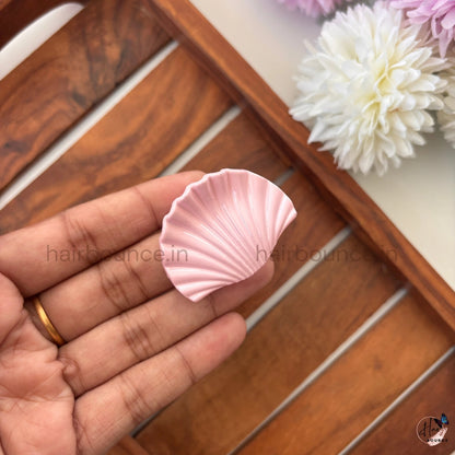 Pastel Seashell Hair Claw – Small