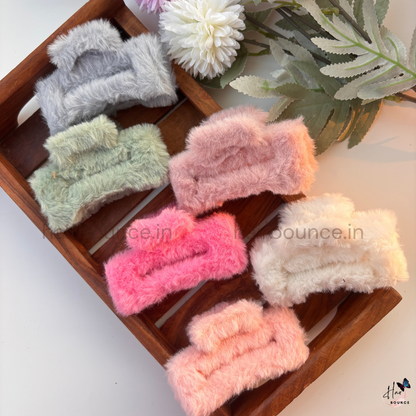 Colourful Rectangle Fur Claw - Large