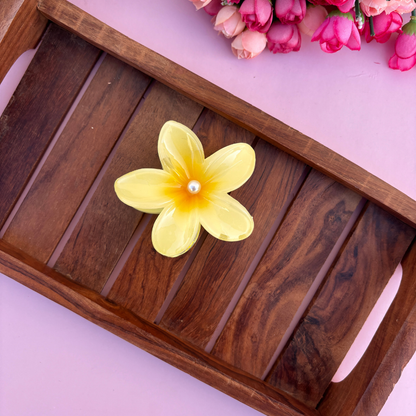 Shinny Pearl Flower Hair Claw - Large