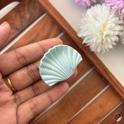 Pastel Seashell Hair Claw – Small