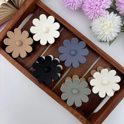 Dual Colour Daisy Hair Claw - Large
