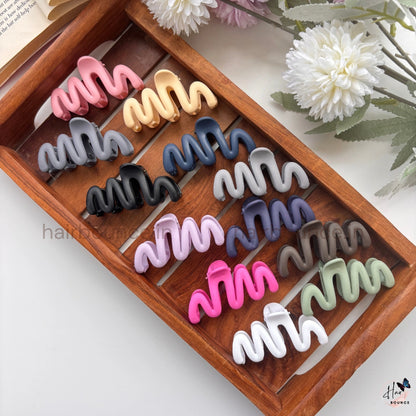 Abstract Wave Hair Claw – Medium