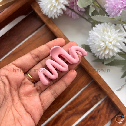Abstract Wave Hair Claw – Medium